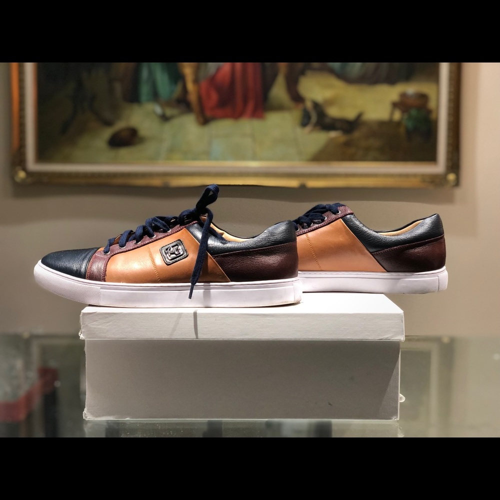 Robert Graham Trixie